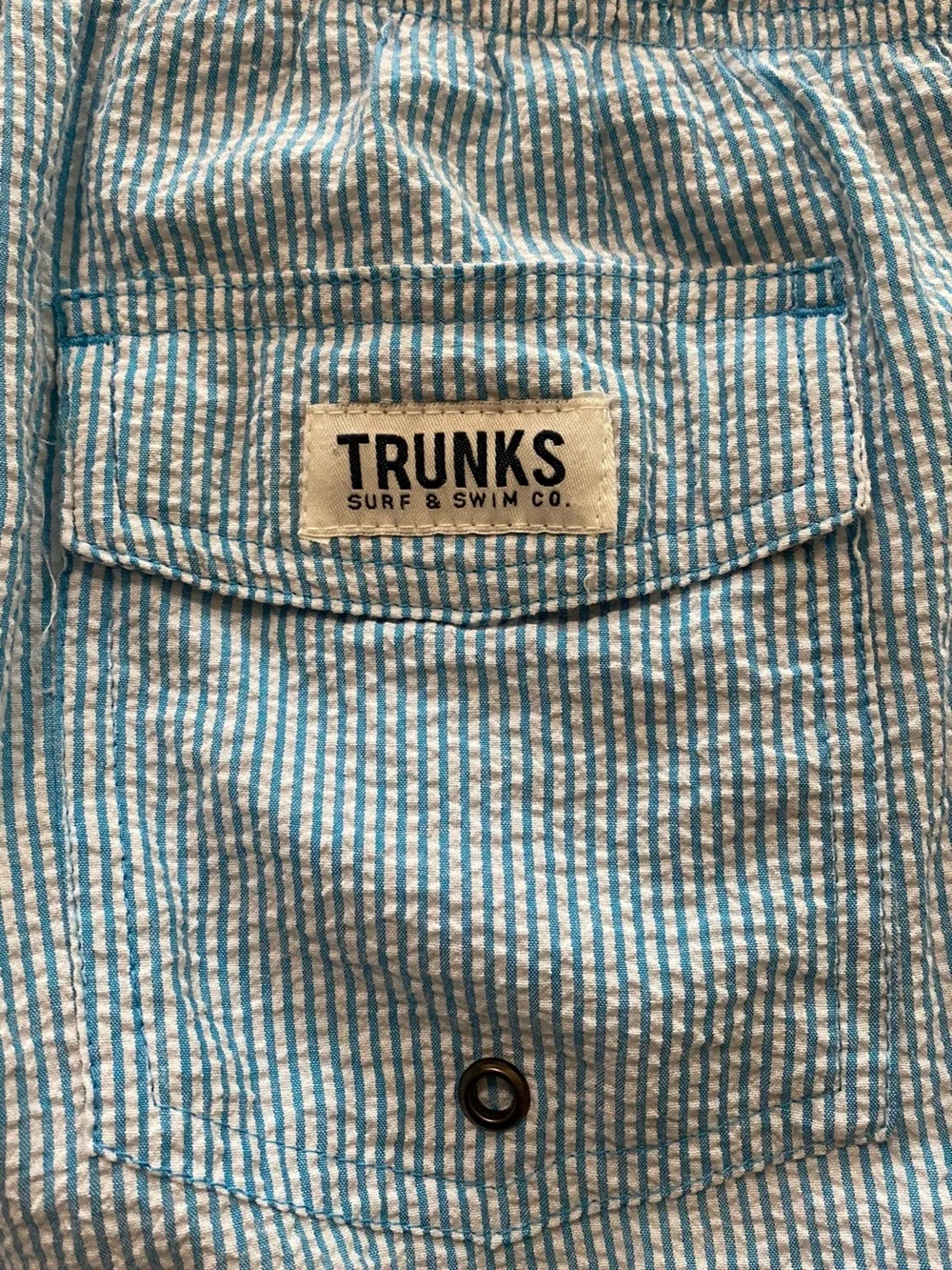 Trunks surf and swim company NWOT white, and turquoise blue stripes